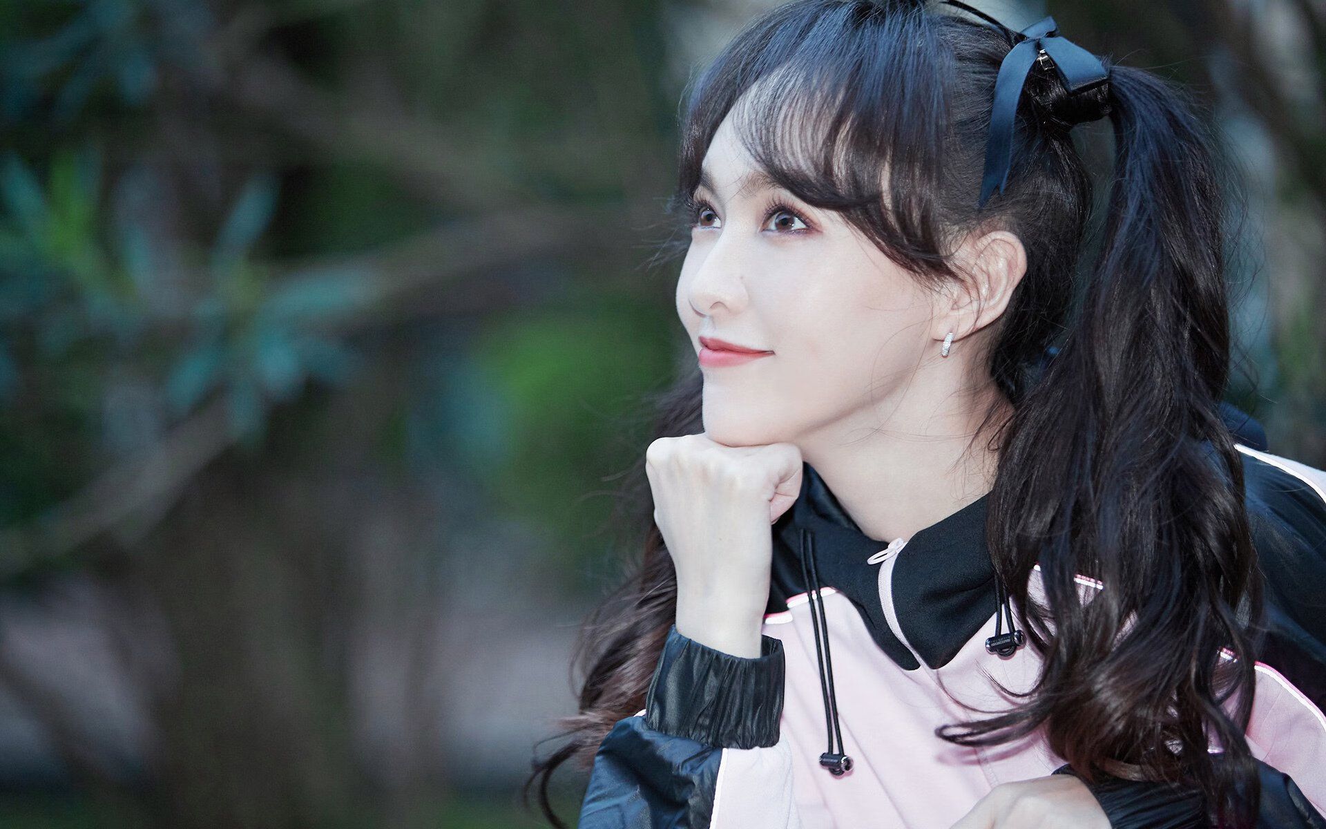 传承与创新：某球队百年荣耀的故事，足球传承宣言