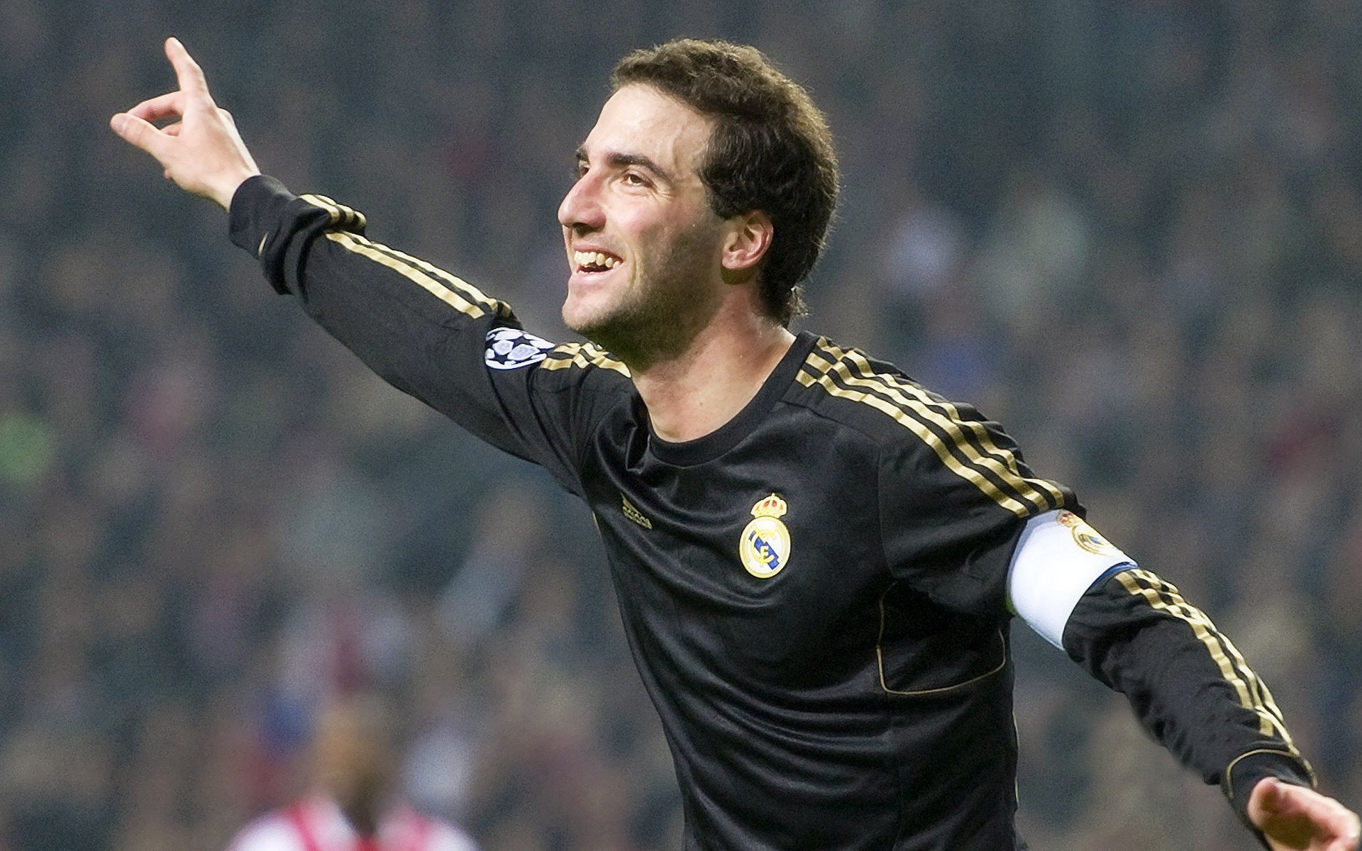 欧洲杯惊心动魄：最后一刻的绝佳决策，欧洲杯迎来结局